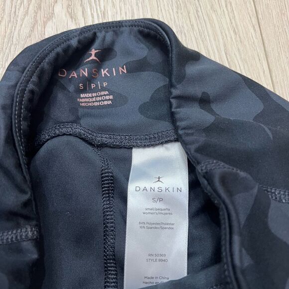 Danskin black leggings workout pants women’s size small - Picture 2 of 4